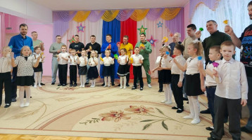 Праздник ко Дню Защитника Отечества Праздник ко Дню Защитника Отечества.